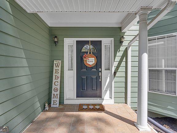 4th image of 365 Hillview Rd