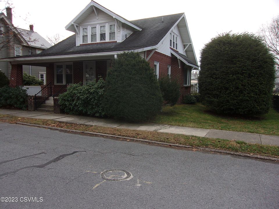1st image of 811 Ash St