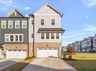 811 Amley Pl, Apex, NC 27523