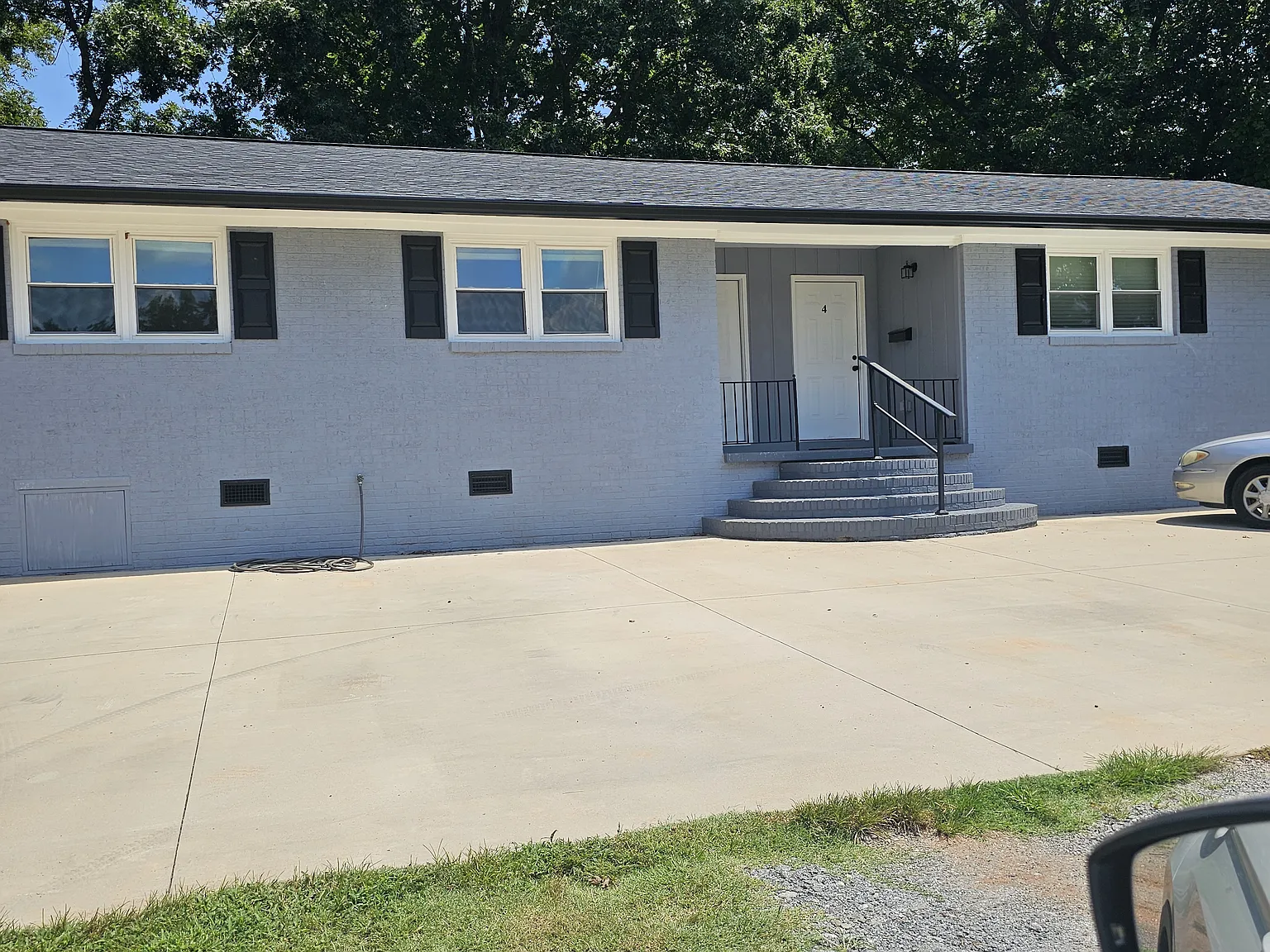 2 bed, $1,250 — Photo 2