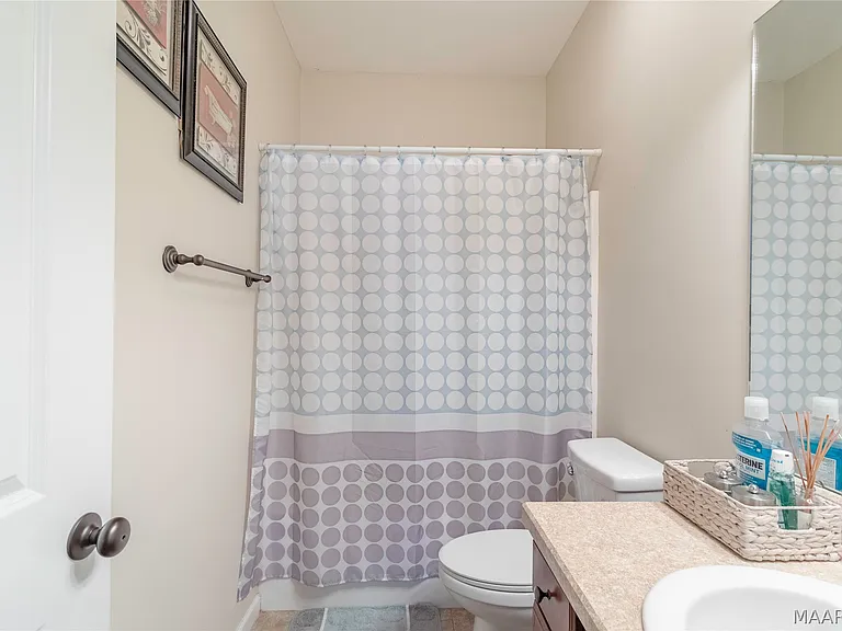 3909 Brookshire Way — Photo 16