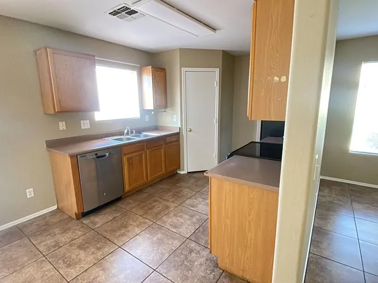 7381 W Palo Verde Dr — Photo 5