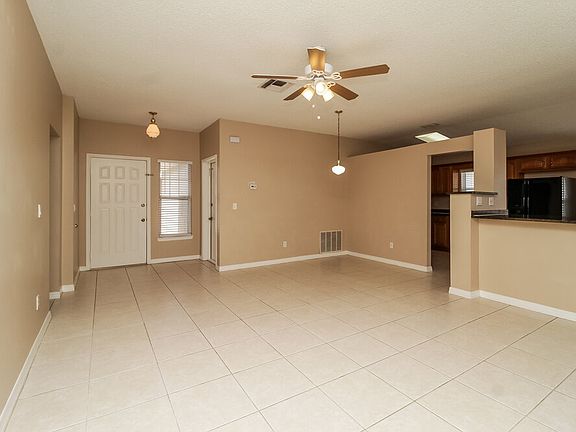5th image of 332 Cello Cir