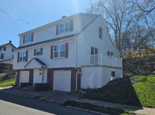 411 Woodland Rd #A, Canonsburg, PA 15317