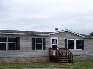 2831 Chestnut Hill Rd, Rocky Mount, VA 24151