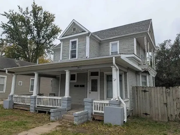 1811 S 16th St #2 — Photo 1