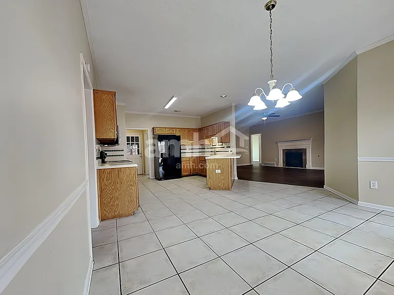 2713 Country Glade Cv N — Photo 3