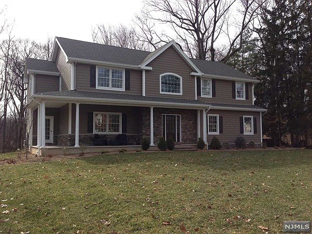 1st image of 722 Westwood Ave