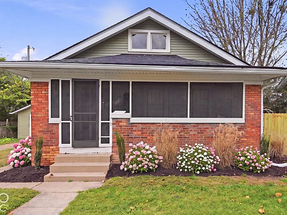 2nd image of 610 Wallace Ave