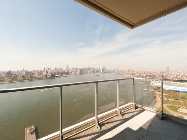 2 Northside Piers image 4 of 18