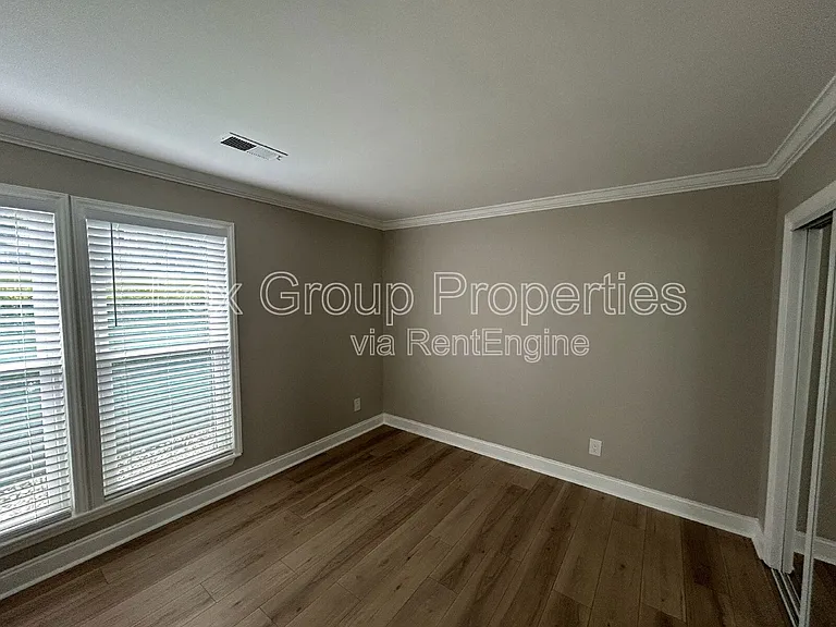 18837 Vineyard Point Ln — Photo 10