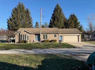 4100 S East Dr, Knox, IN 46534