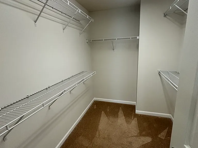 15551 Canmore Ln — Photo 11