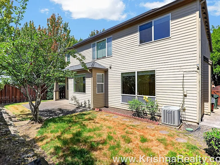 13686 NW Henninger Ln — Photo 25