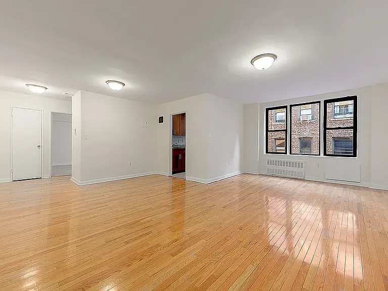 1 Bogardus Pl #7P — Photo 1