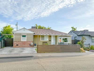 2717 17th Ave, Sacramento, CA, 95820