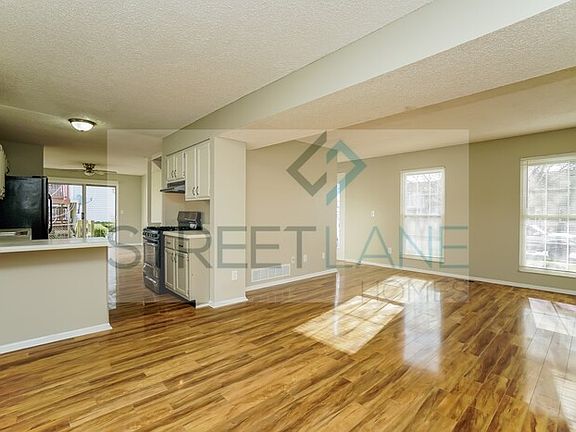 3rd image of 5024 Silver Bow Dr