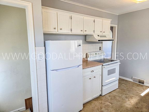 2nd image of 1604 44th St