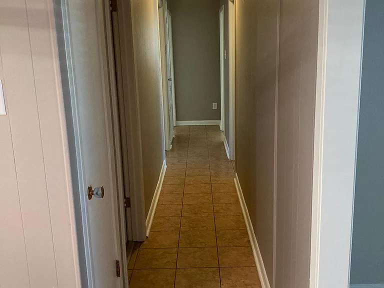 205 Foreman Dr — Photo 8