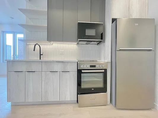 Rented by Doorway NYC, LLC | media 18