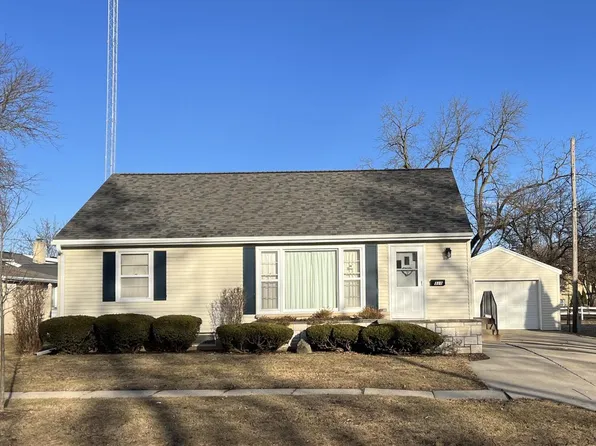 310 South Whitewater AVENUE, Jefferson, WI 53549