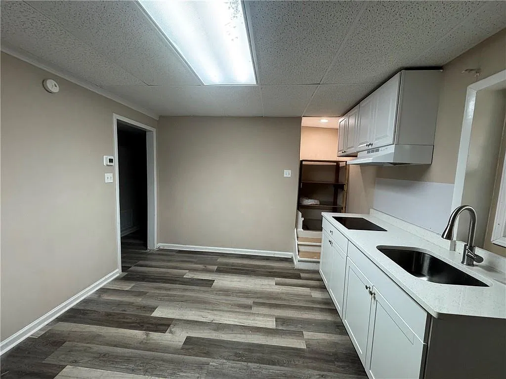 2 bed, 1.0 bath, 998 sqft, $1,400 — Photo 4