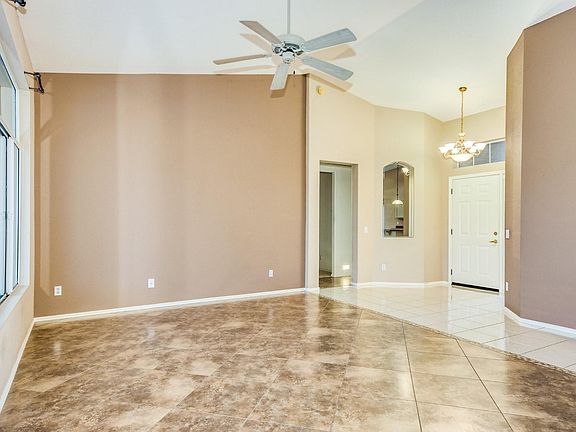 4th image of 15361 W Verde Ln