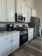 2 bed, 2.0 bath, 1390 sqft, $2,350 — Photo 4
