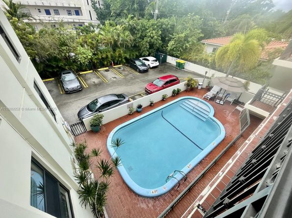 1600 S Le Jeune Rd #16