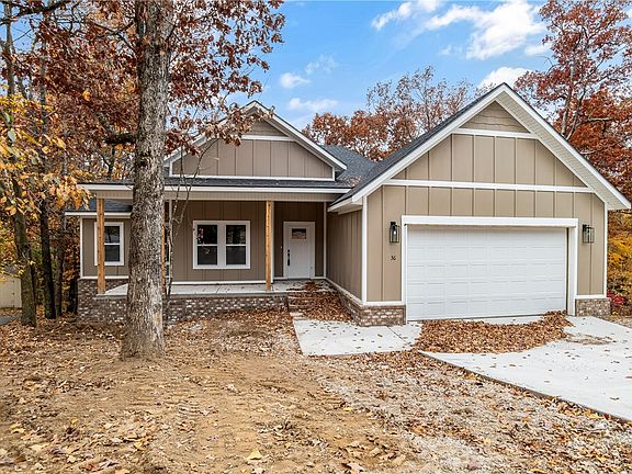 2nd image of 36 Brecknock Dr