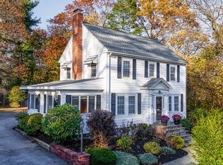 29 Knollwood Rd, Reading, MA 01867