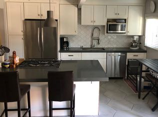 1040 Gardena Rd, Encinitas, CA 92024