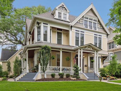 107 Virginia St, Saint Paul, MN, 55102