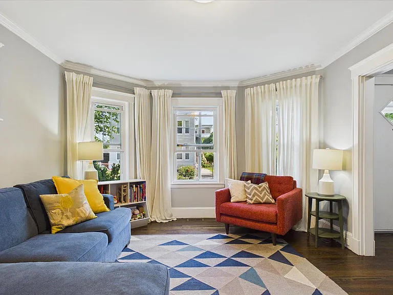 53 Torrey St #1 — Photo 8