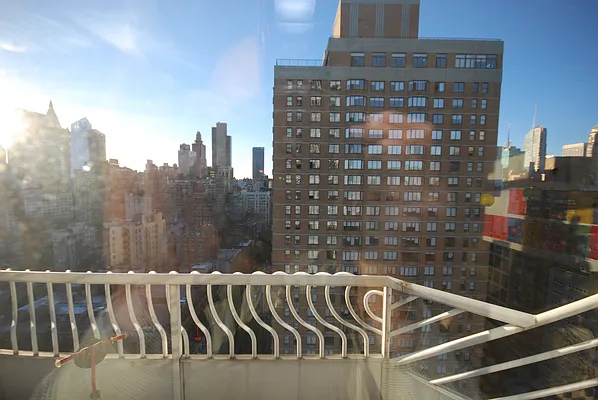 Rented by Luxury Habitat | media 21