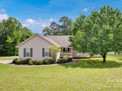 5678 Cedar Run Dr, Denver, NC, 28037