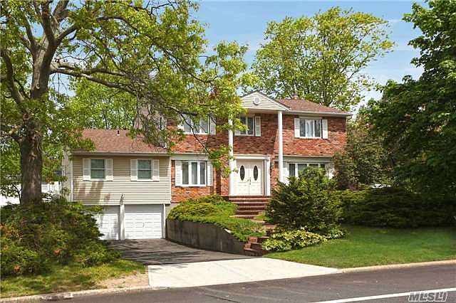 1st image of 31 Betty Ann Dr