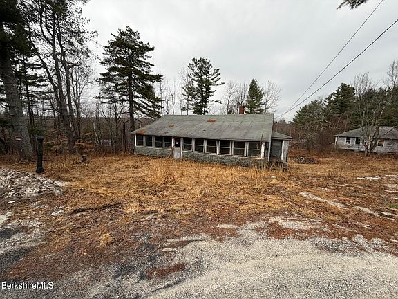 2nd image of 43 Access Rd #4