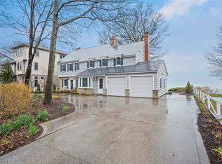 31632 Lake Rd, Bay Village, OH 44140