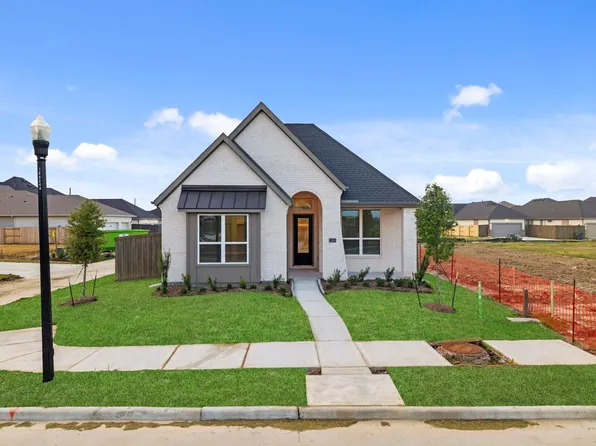 11803 Benes Dr, Mont Belvieu, TX 77580