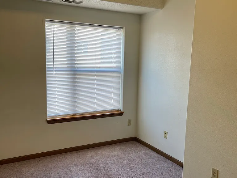 417 S Gilbert St #2312 — Photo 9