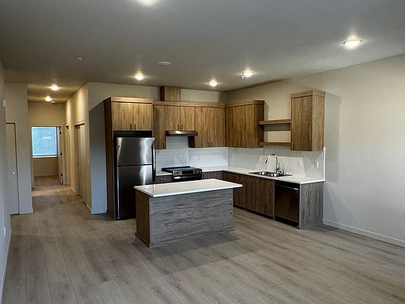 4th image of 6204 NE Hazel Dell Ave #1-19
