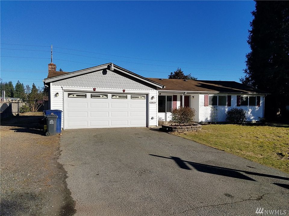1st image of 11829 40th Ave NE