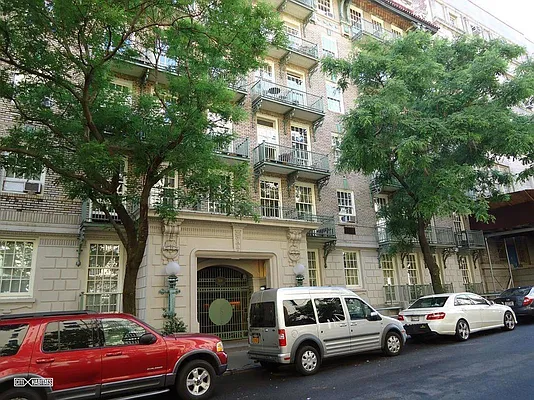 Sold by Corcoran | media 21