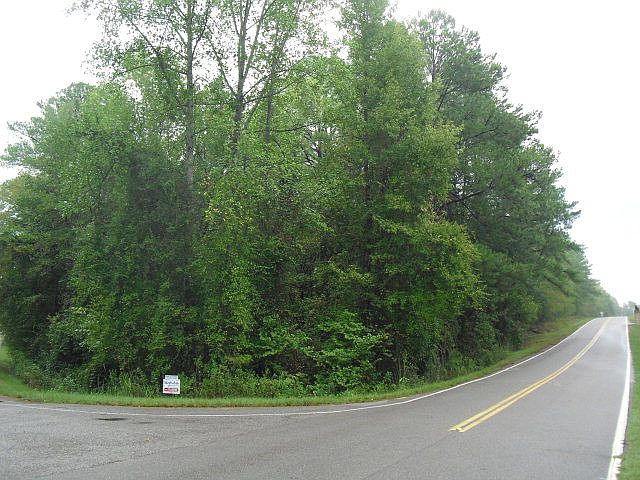 1st image of 2930 Country Club