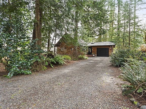 3rd image of 65150 E Boulder Ct