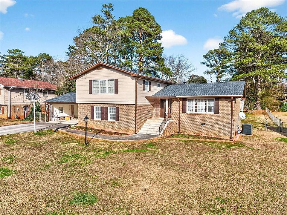 1st image of 5657 Bob White Cir NW