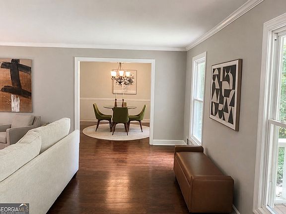 5th image of 205 Kingswood Dr