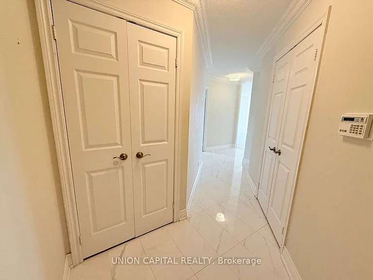 78 Harrison Garden Blvd #1007 — Photo 3