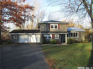 106 Edwards Cir, Oswego, NY 13126